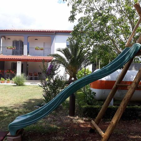 Apartment Nevia Fažana Εξωτερικό φωτογραφία