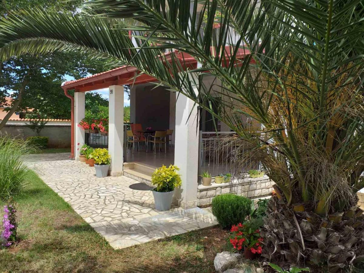 Apartment Nevia Fažana Εξωτερικό φωτογραφία