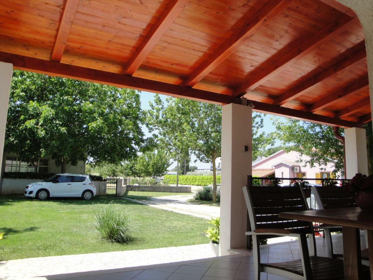 Apartment Nevia Fažana Εξωτερικό φωτογραφία